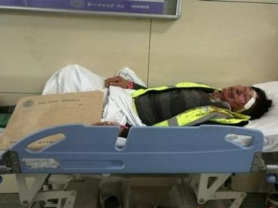 環衛工人險撞狗被打昏迷不醒 如何預防暈厥