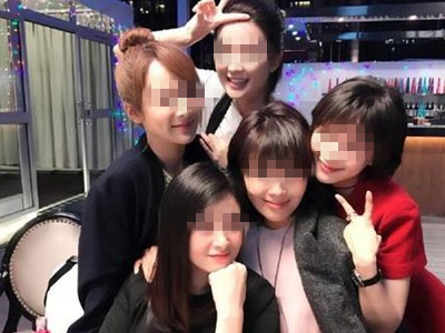 歡樂頌五美曬合照