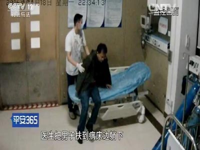 医生都累吐血了！上海一医生连续工作32小时累吐血