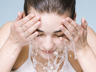 许晴晒剧组片场照