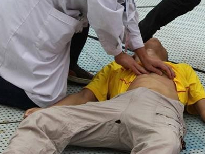 老人隐瞒病情跟团游猝死