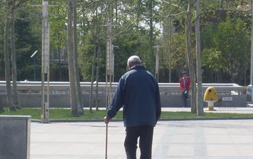 经常这么走路寿命长不了(3)