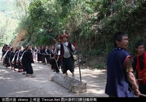 寻访中国最后的原始部落翁丁