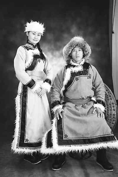 巴尔虎蒙古族服饰图片图片